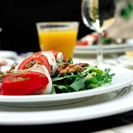 Hotel Zorghotel De Kim 3*